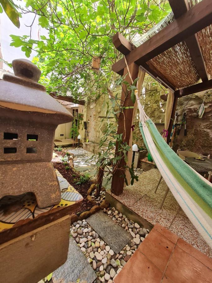 Ai Due Cortili Apartment Trapani Bagian luar foto